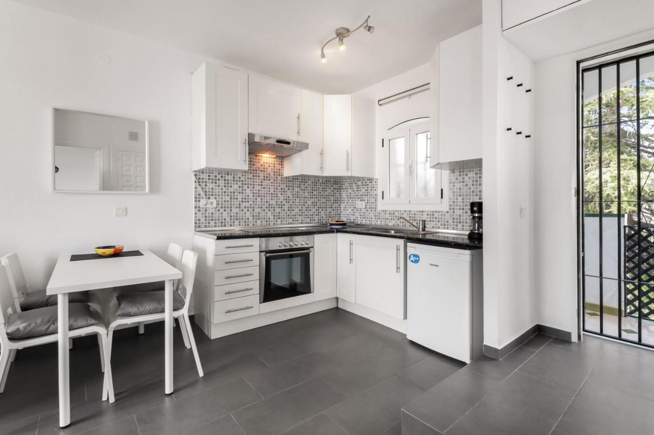 1 Bedroom In Verano Azul, Free Wi-Fi 네르하 외부 사진