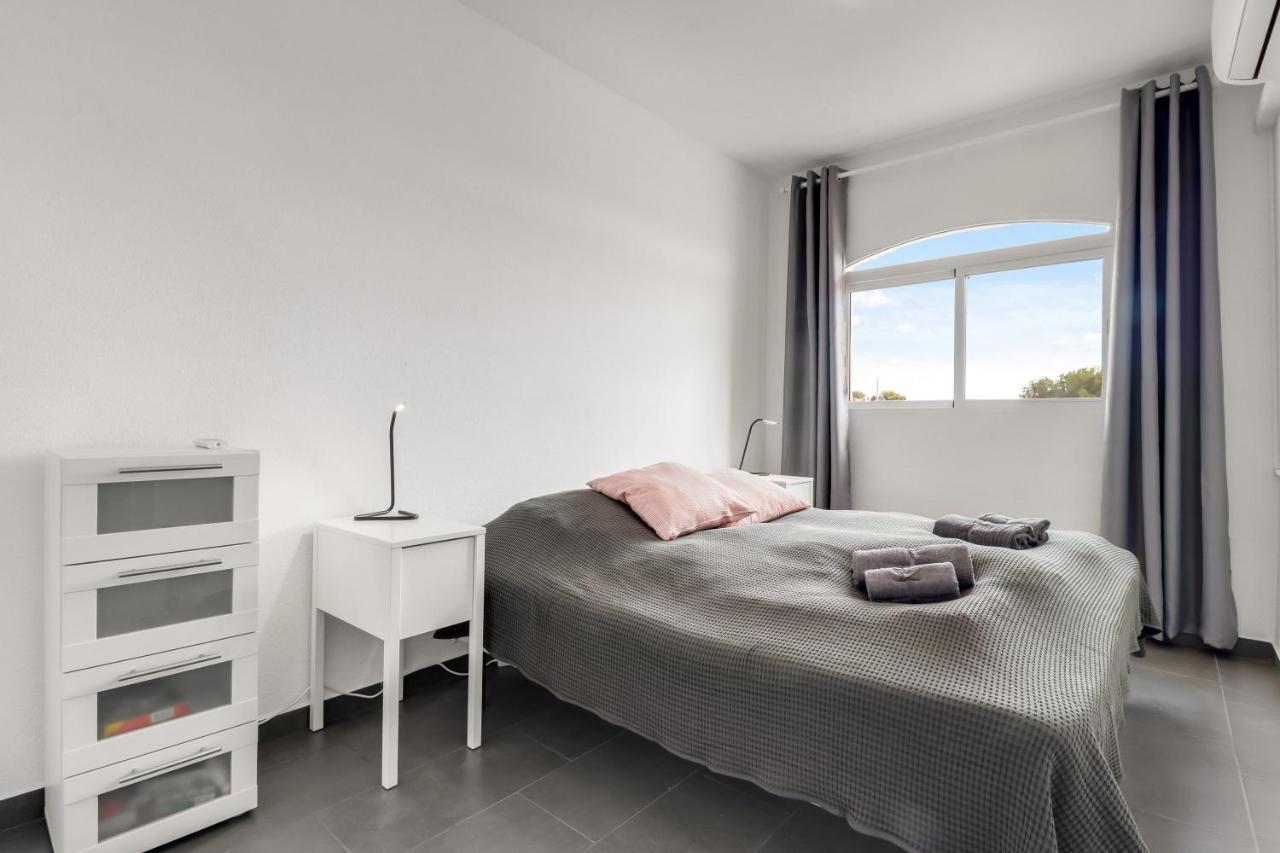 1 Bedroom In Verano Azul, Free Wi-Fi 네르하 외부 사진