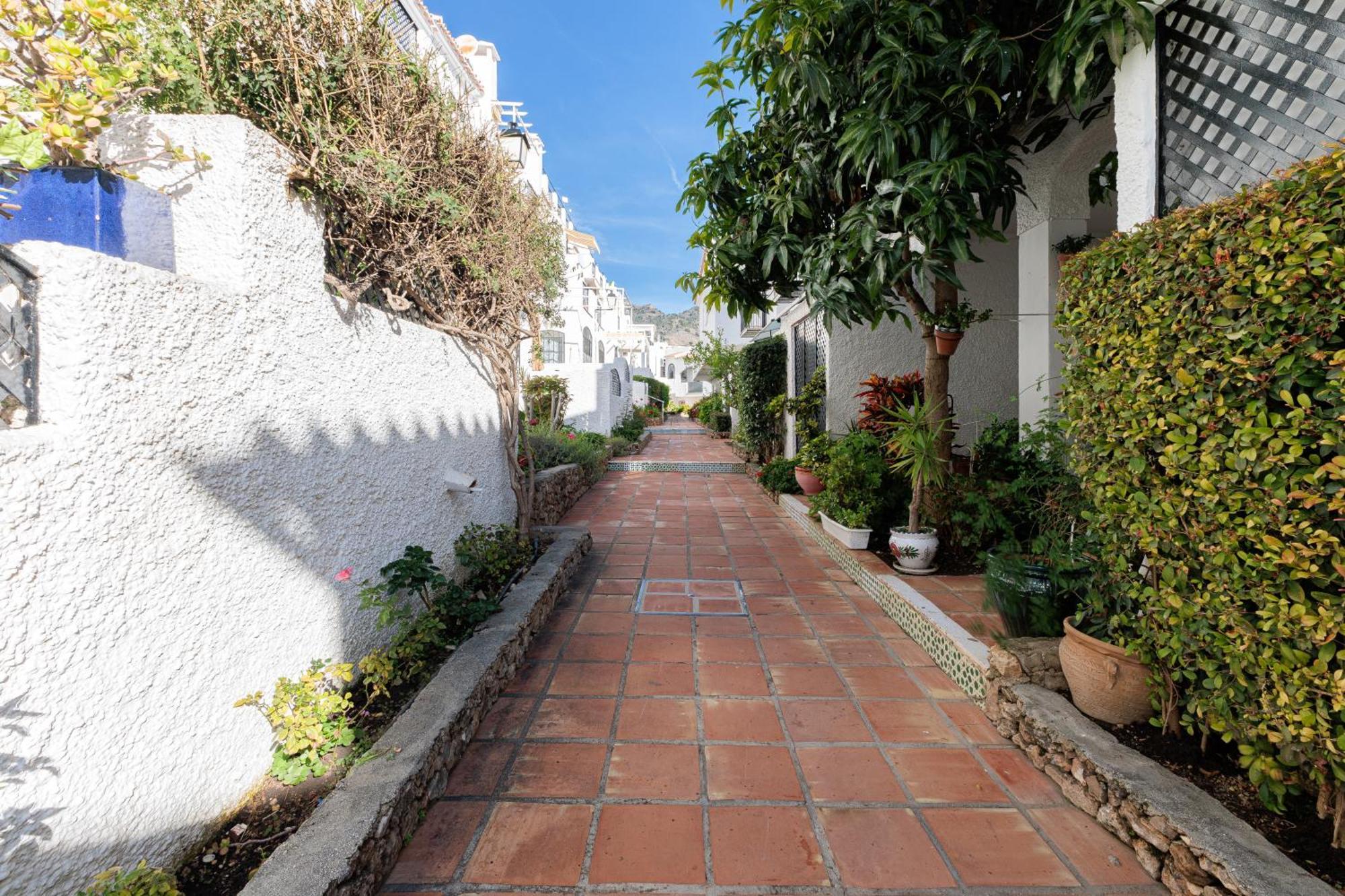1 Bedroom In Verano Azul, Free Wi-Fi 네르하 외부 사진