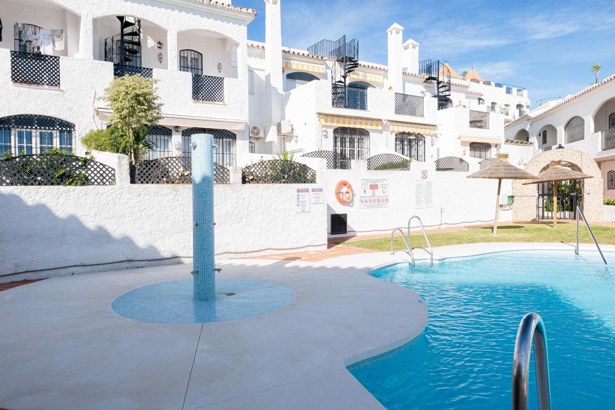 1 Bedroom In Verano Azul, Free Wi-Fi 네르하 외부 사진